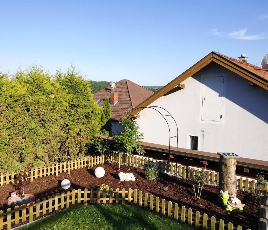 Ferienwohnung Familie Stuhr Staatz Exterior foto
